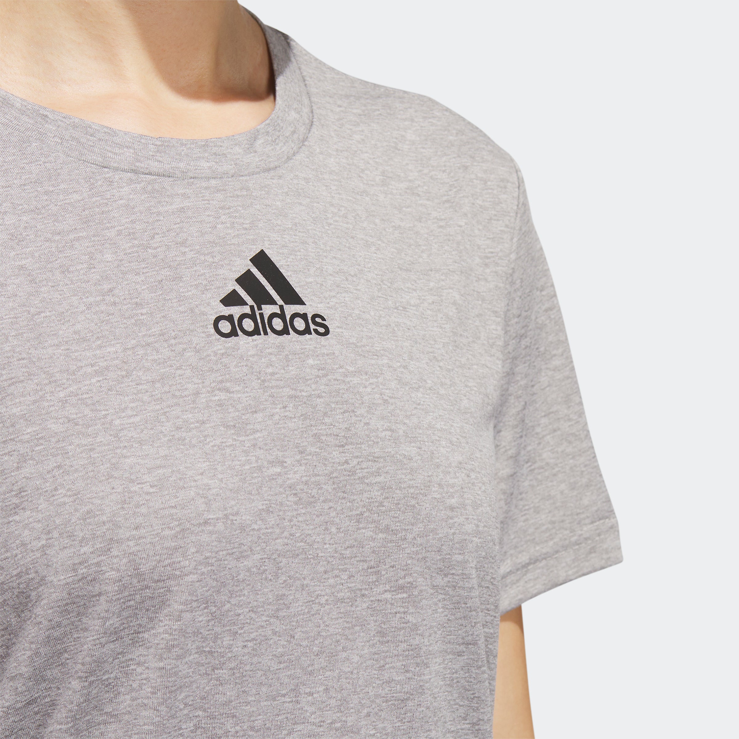 T shirt gris discount adidas