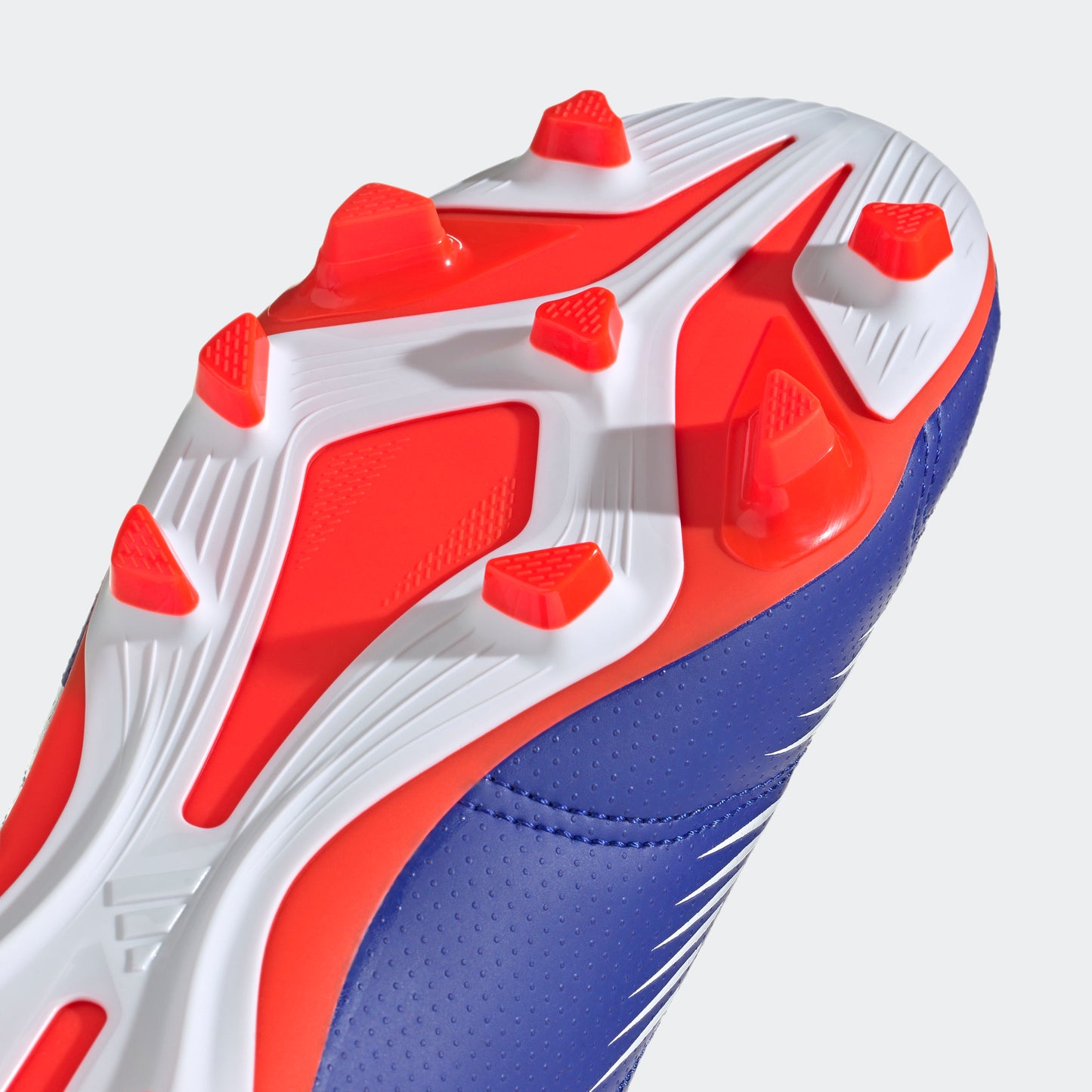 adidas Predator Club Flexible Ground Boots