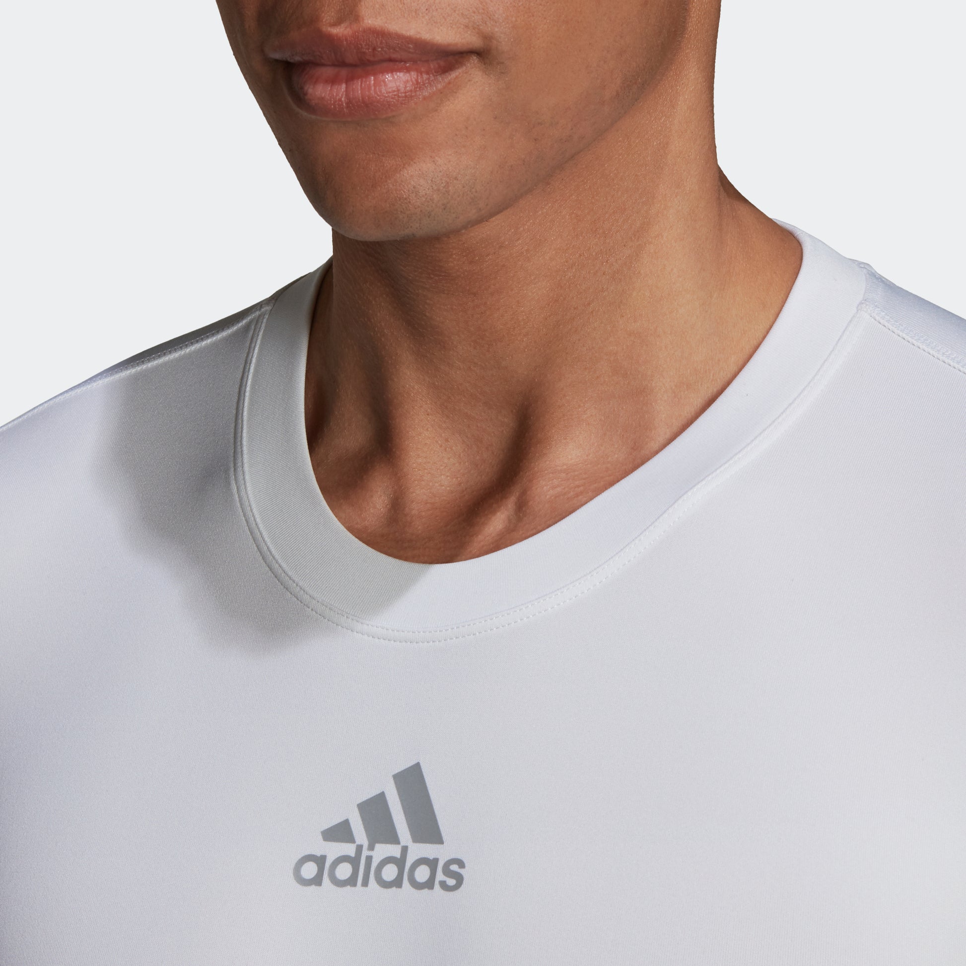 adidas TECHFIT Long-Sleeve White | 3 Top | adidas Warm stripe – Men\'s