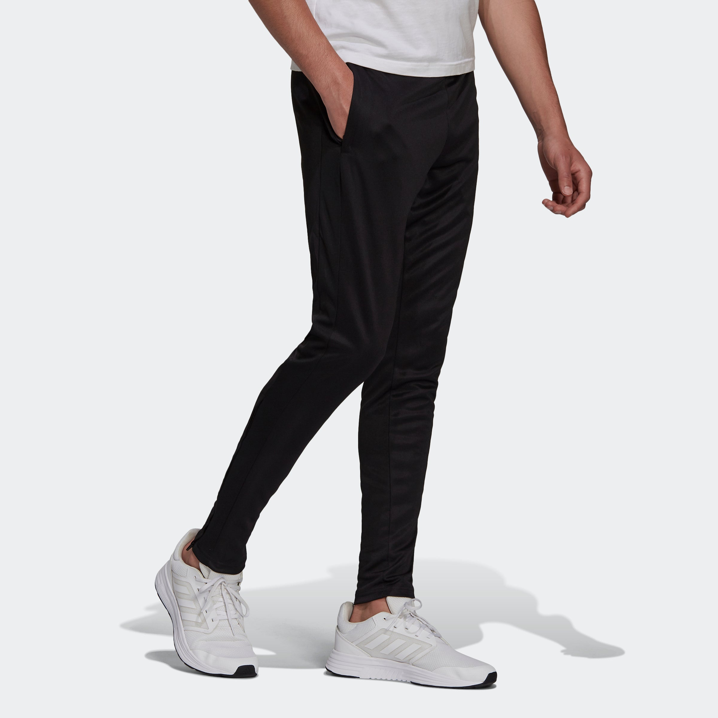 Buy Men's Adidas Men Entrada 22 Presentation Track Pants | OE Online |  Centrepoint KSA